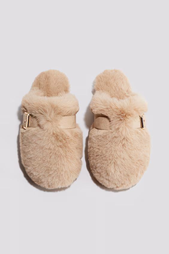 Мягкие пушистые тапочки