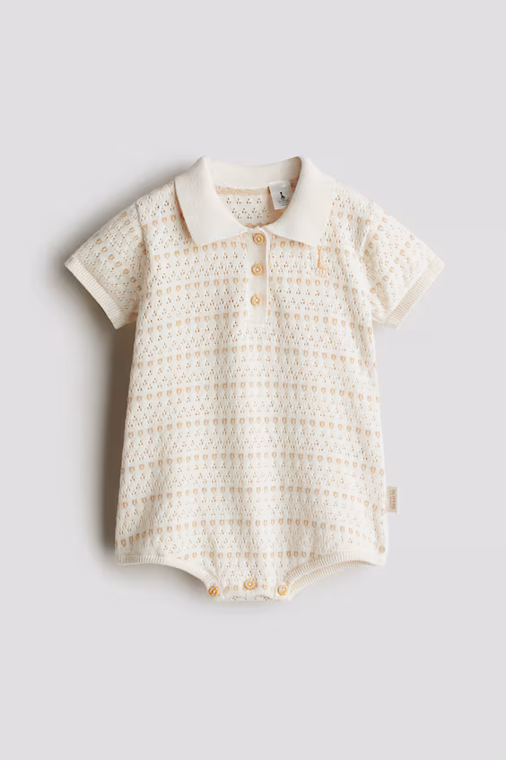 Футболка из вязаного материала с узором из пробивного полотна