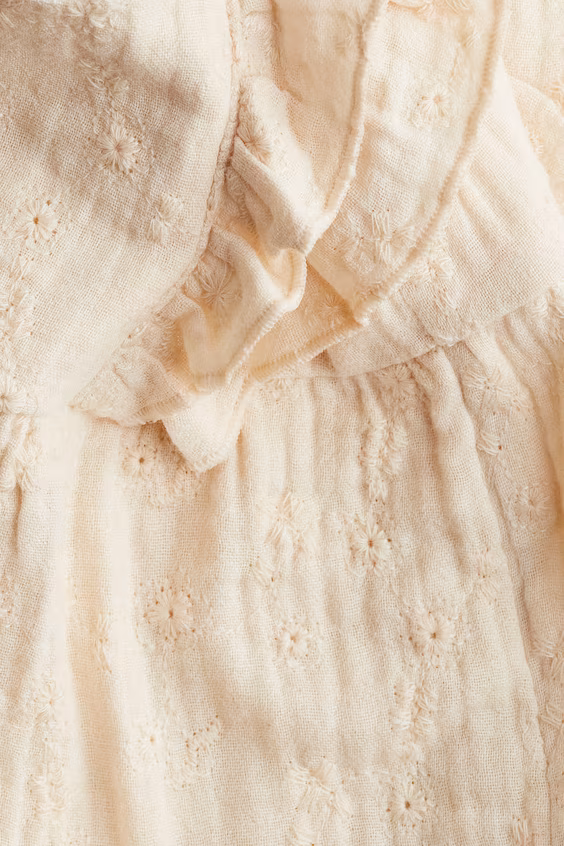 Свободный с оборками