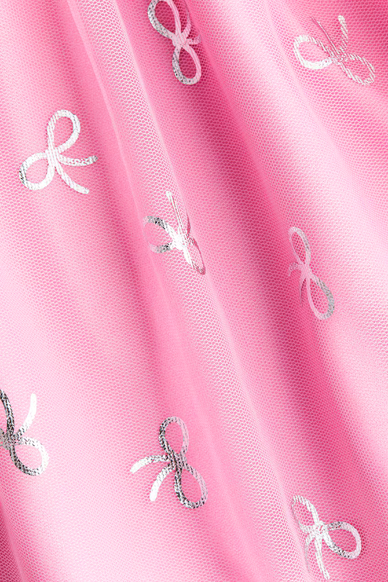 Платье с юбкой из фатина