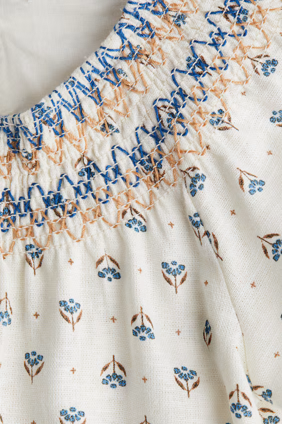 Платье в стиле a с оборкой на резинке