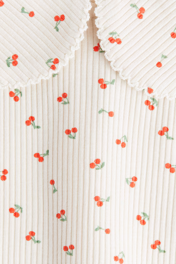 Свитер из хлопка с кружевными краями