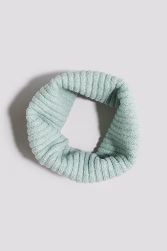 Трубчатый снуд из рубчика