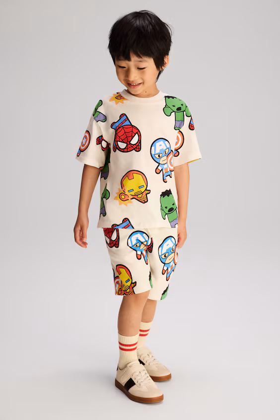 Футболка оверсайз с принтом