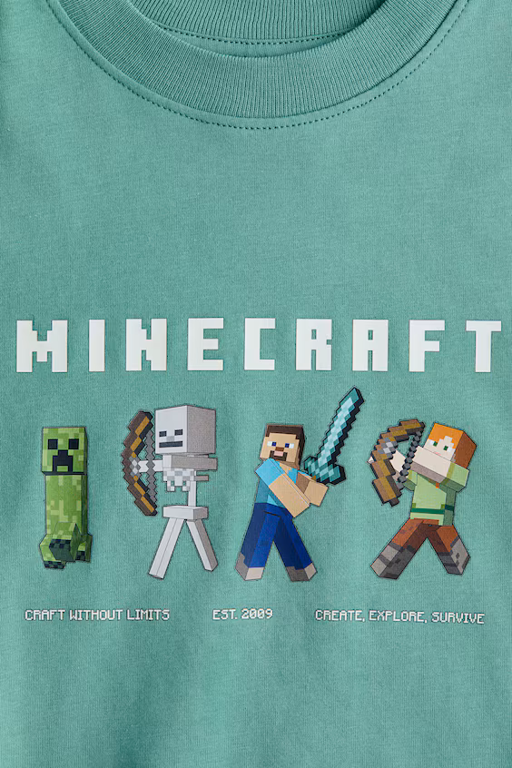 Футболка оверсайз с принтом