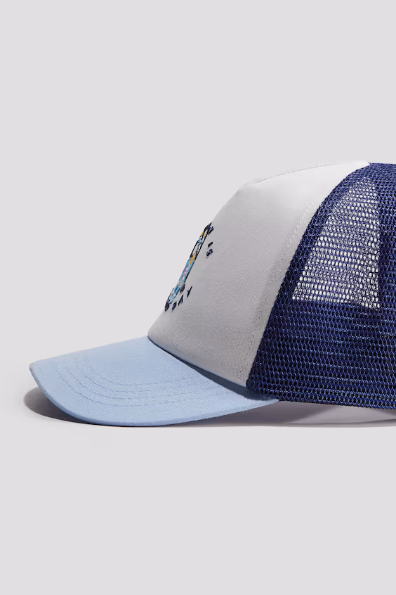 Тракерская кепка