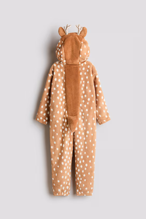 Костюм на маскарад