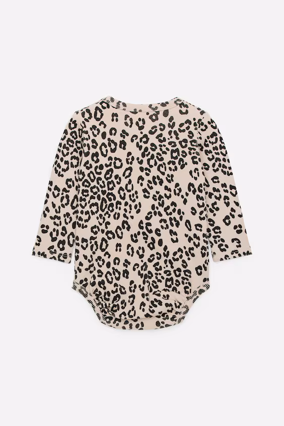 Длинный рубчиковый боди с длинным рукавом