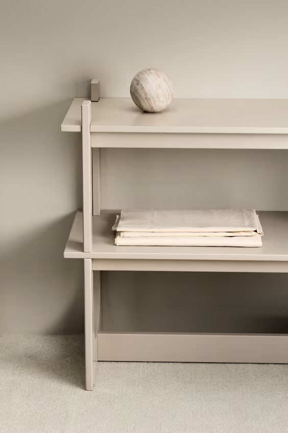 Деревянная полка