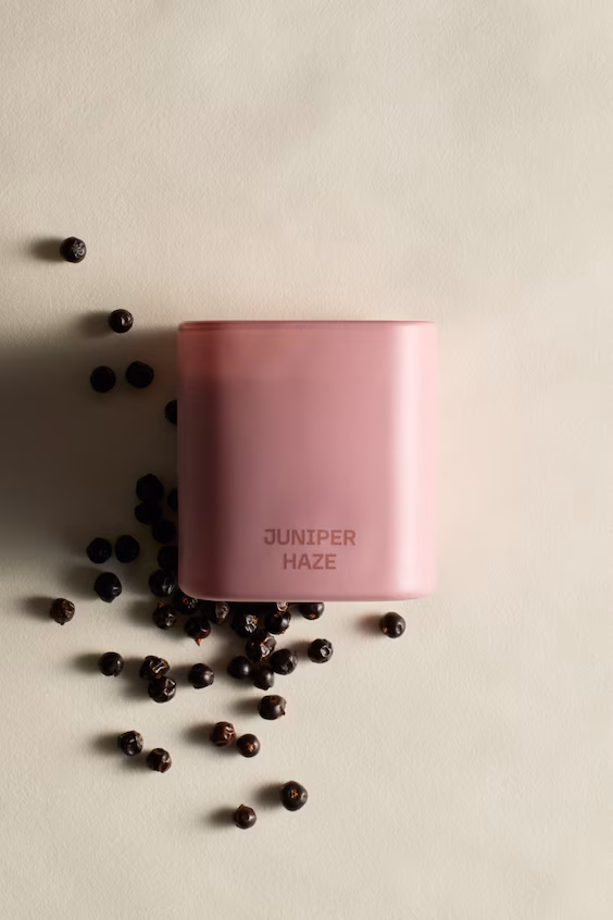 Ароматическая свеча в стеклянном контейнере