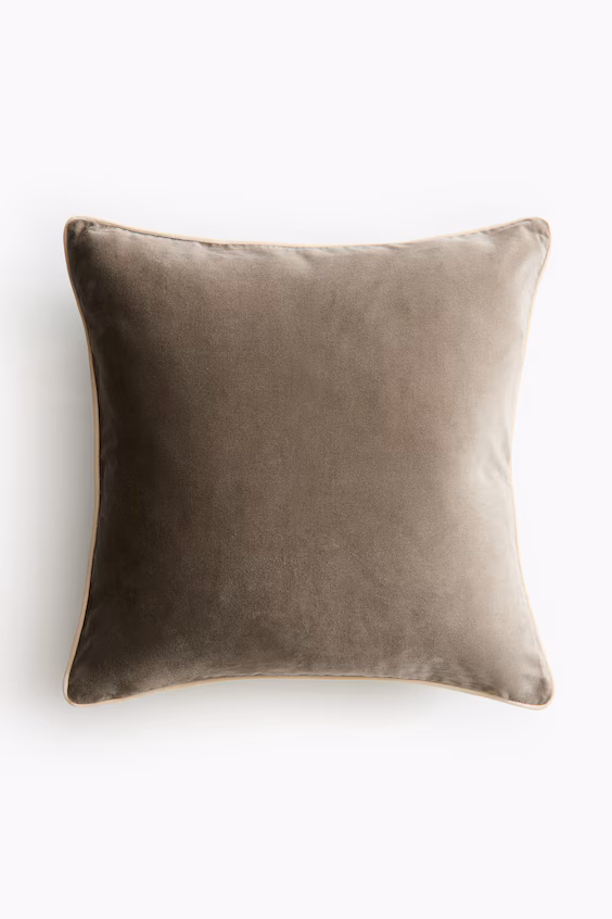 Наволочка из велюра с обрамлением