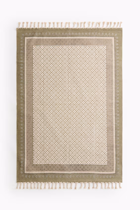 Хлопковый коврик с бахромой