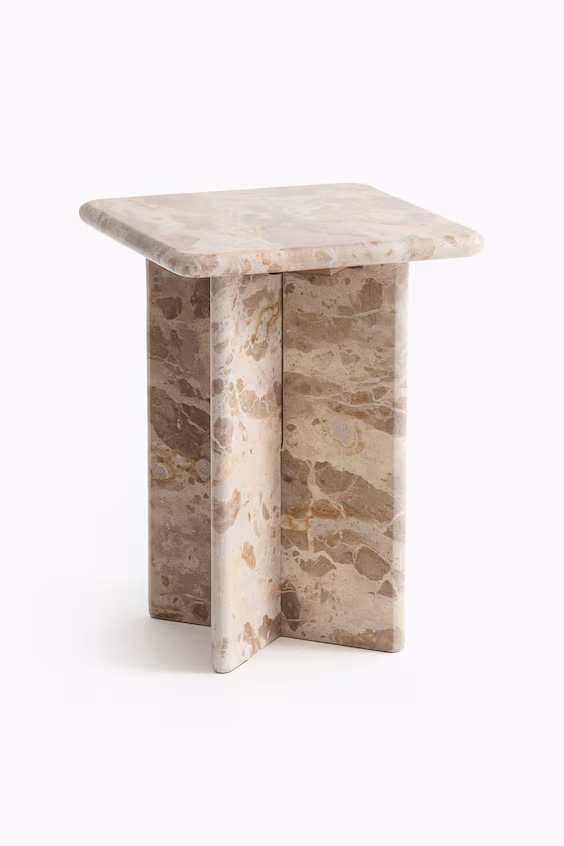 Тумбочка из мрамора