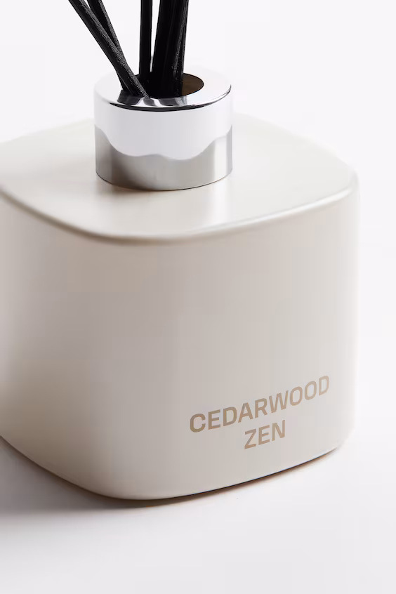 Диффузор с палочками