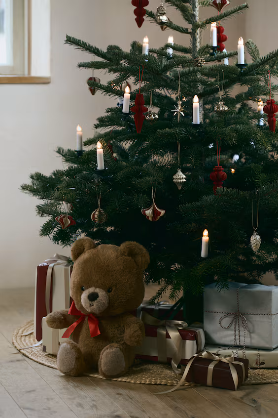 Мягкая игрушка в подарочной коробке