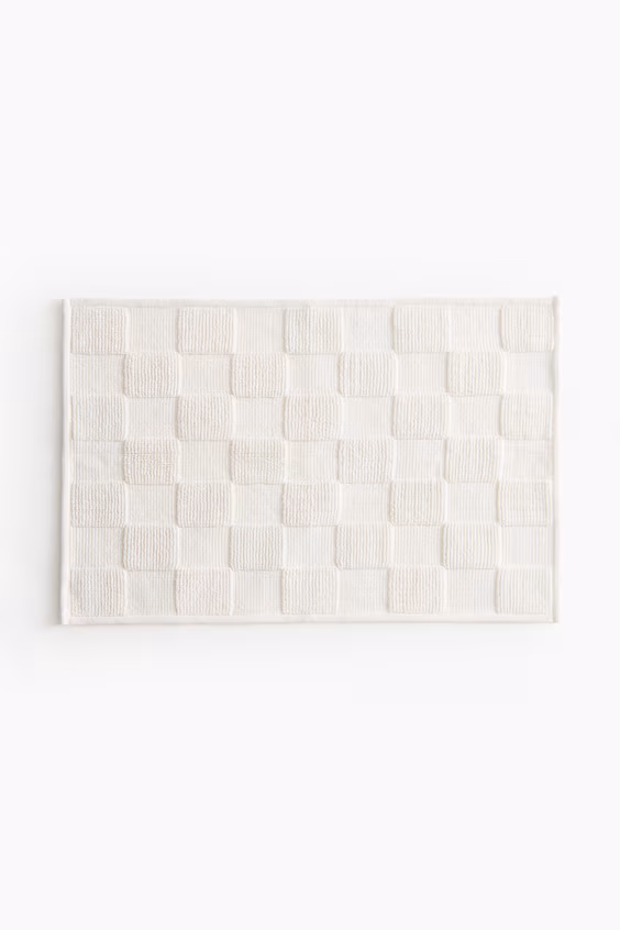 Плитка для ванной комнаты в квадратной форме