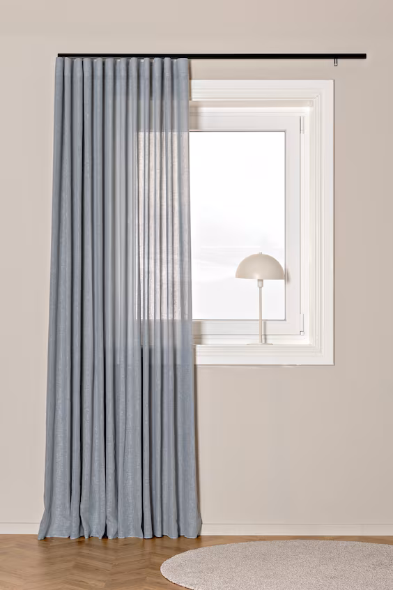 Пачка из 1 широкой занавески сага