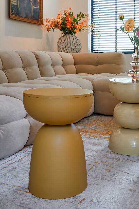 Металлический боковой столик