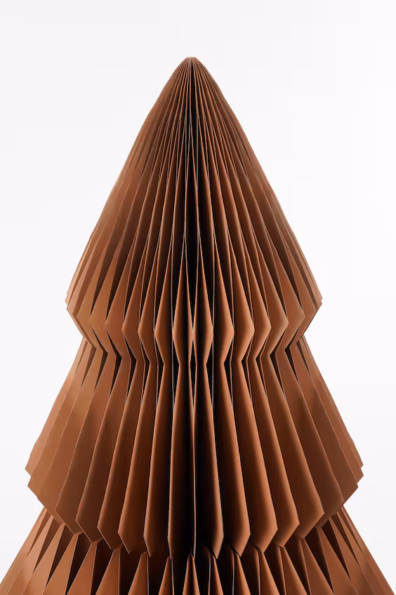 Елочка из бумаги