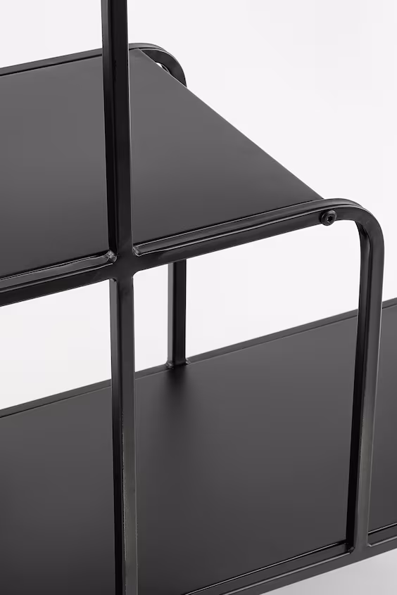 Консольный стол из металла