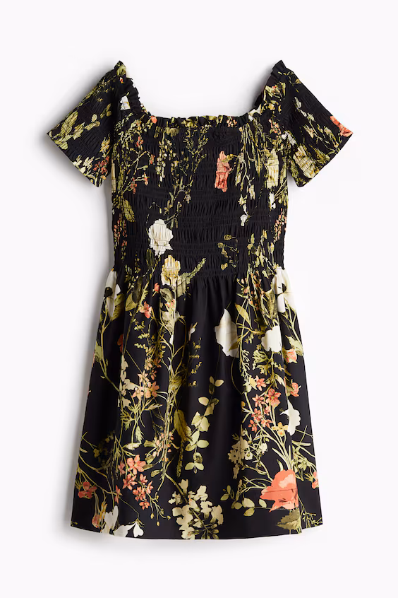 Платье с открытыми плечами и смокингом