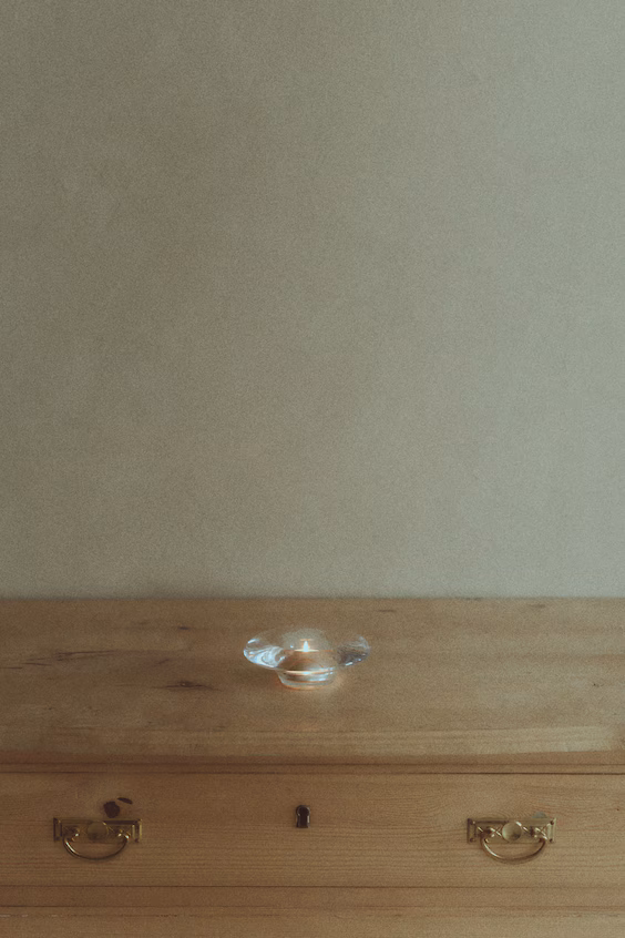 Подсвечник для лампы из стекла