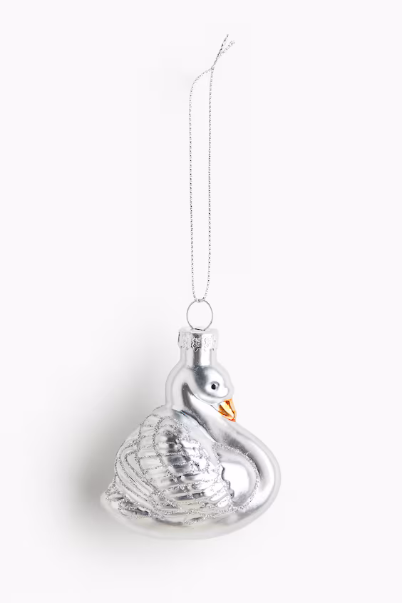 Рождественское украшение из стекла