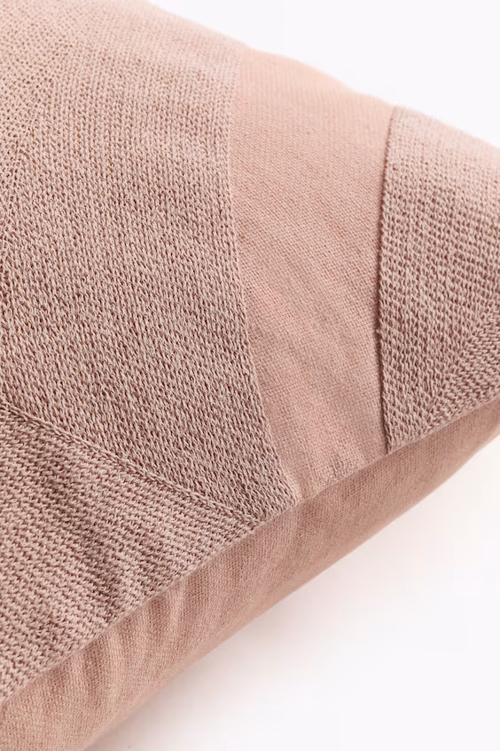 Наволочка с вышивкой