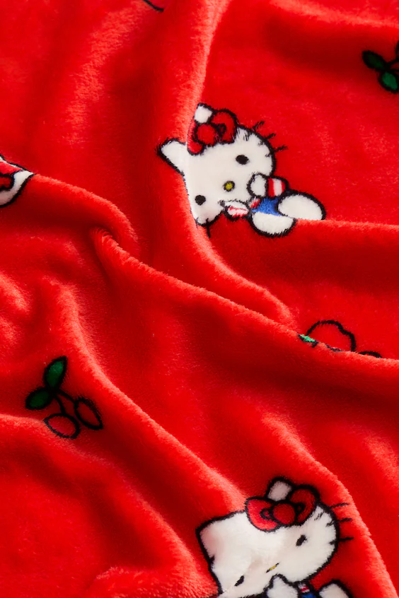 Плед из флиса с узором