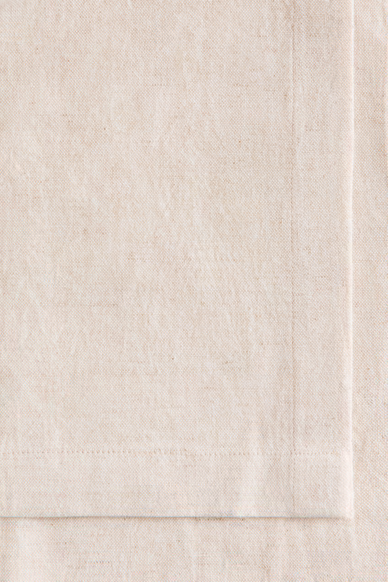 Покрывало на стол из смесового льна