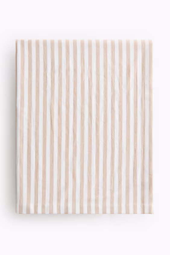 Скатерть из смеси льна