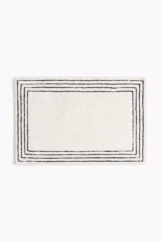 Объемный коврик для ванной комнаты