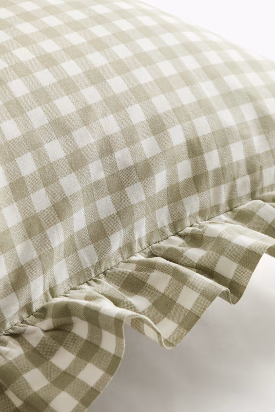 Наволочка из хлопка с оборками