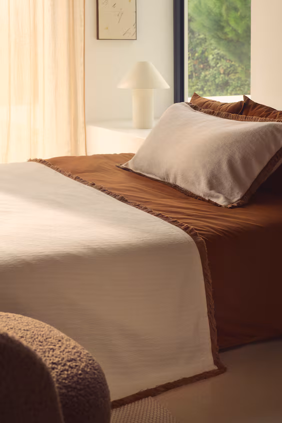 Одеяло с бахромой