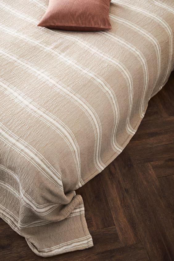 Одеяло из ткани жаккард h&m