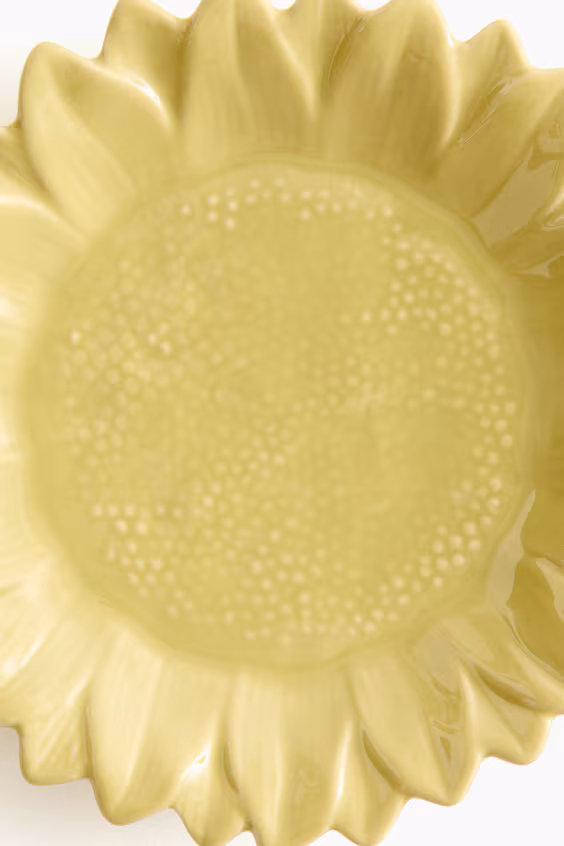 Средняя тарелка в форме подсолнуха