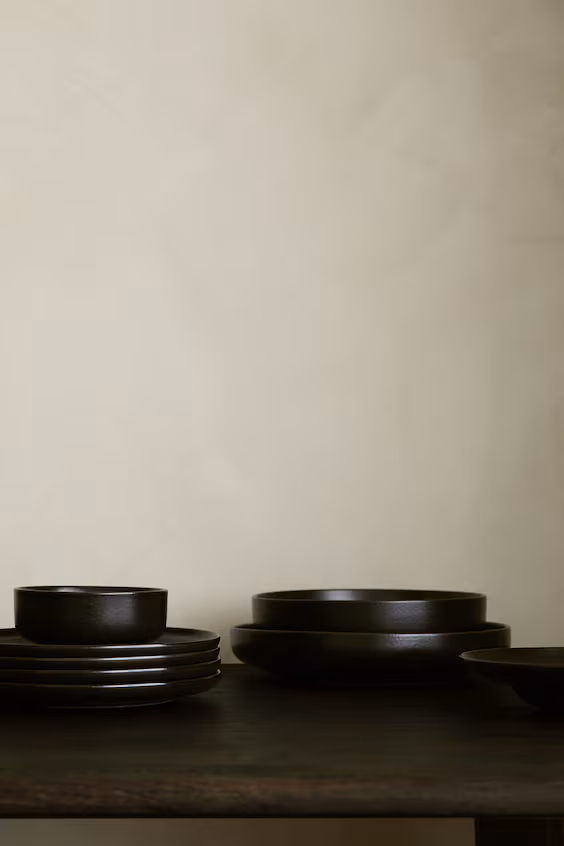 Набор из 2 чашек с реактивным глазурью