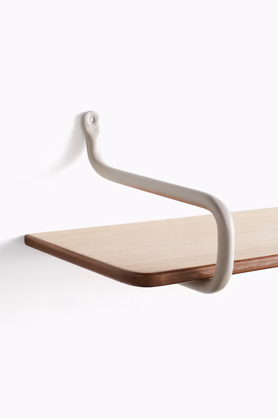 Настенная полка