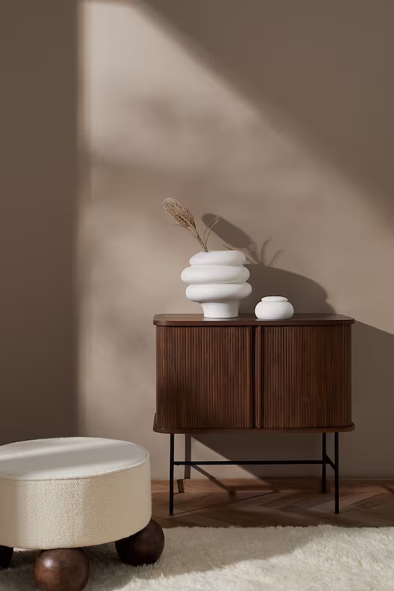 Шкаф с жалюзи