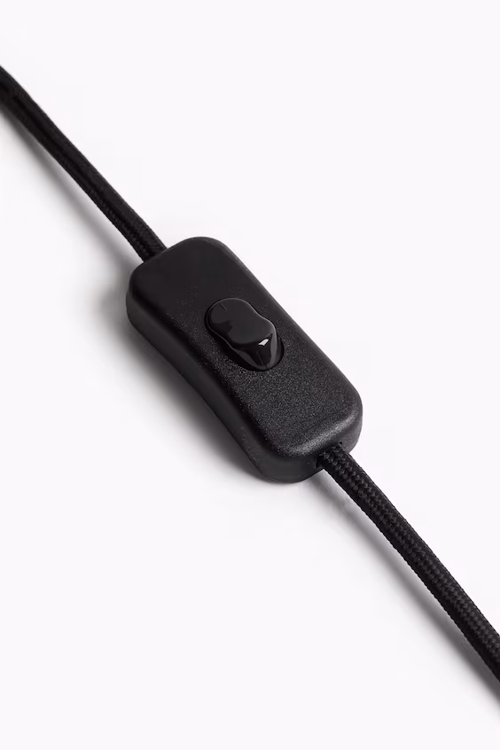 Настольная лампа из букле