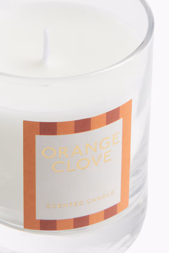 Ароматическая свеча в стеклянном контейнере