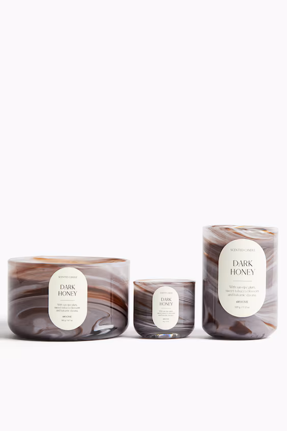 Душистая свеча в стеклянном контейнере