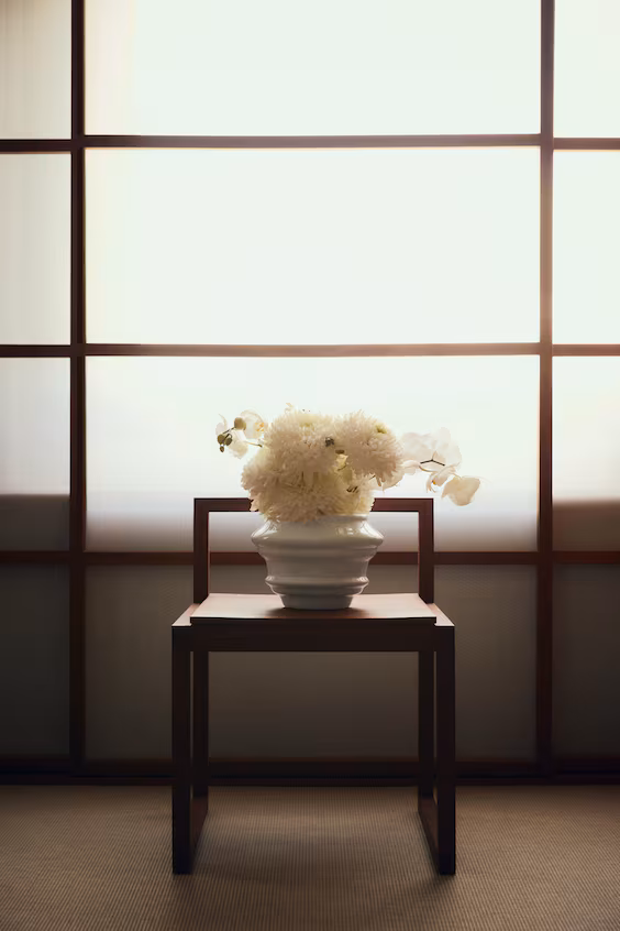 Большая ваза с моделированным эффектом