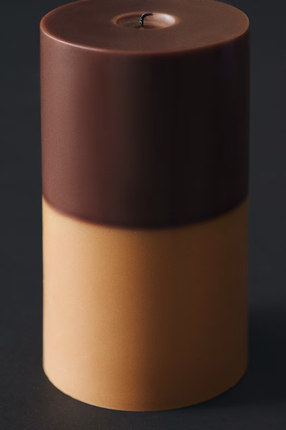 Крупная толстая свеча