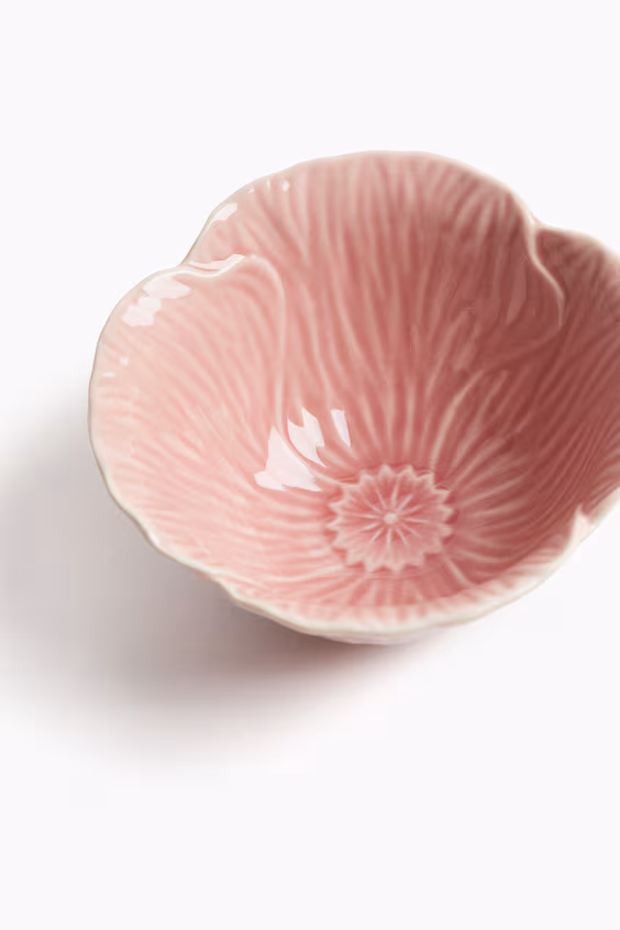 Маленькая керамическая чашка из греса