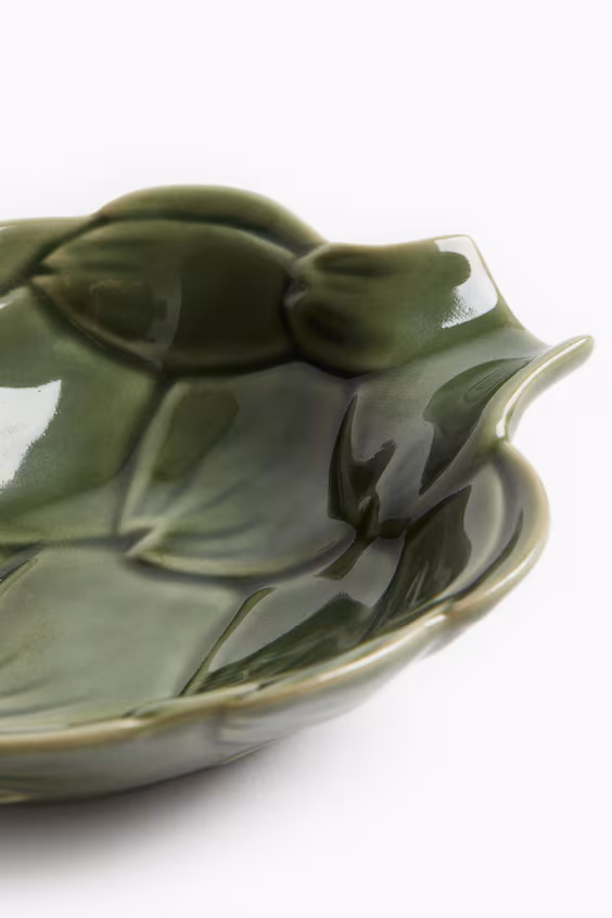 Миниатюрная фигурная подноска из греса