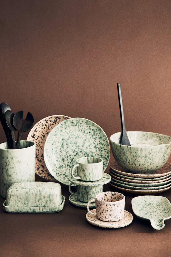 Чашка с блюдцем с реактивным покрытием