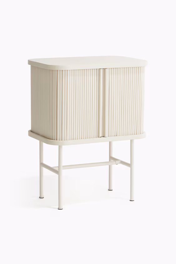 Прикроватная тумба с дверцами-решеткой