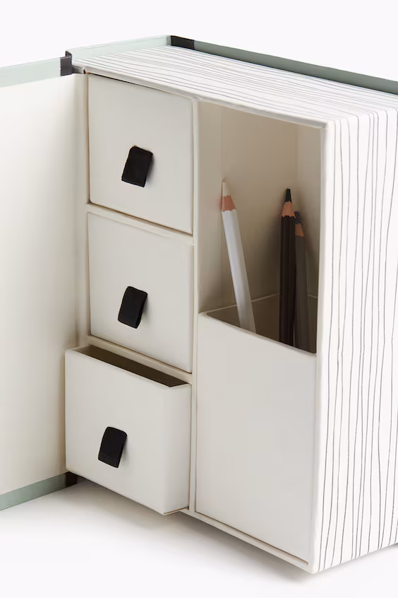 Коробка для хранения в форме книги