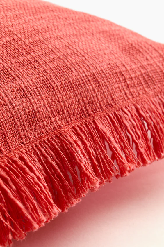 Чехол на подушку из ткани фламме